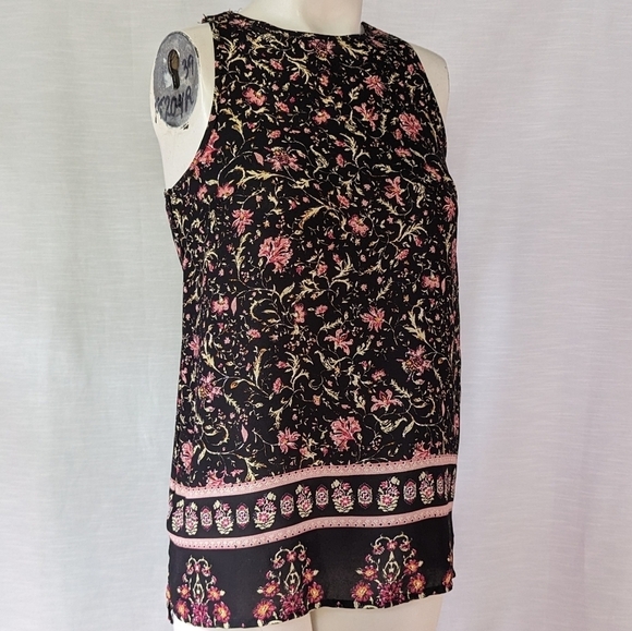 Pink Rose Vintage Tops - NWT Boutique Zipper Back Chiffon Flowy Dark Tank Top with High Neck‎